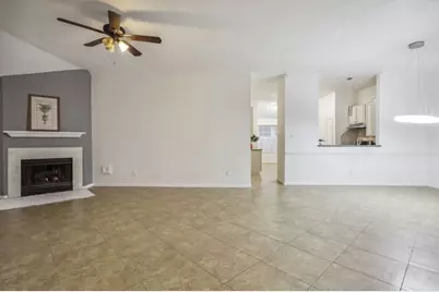 18617 NW Hiddenbay Way Drive, Spring, TX 77379 - Photo 6