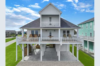 2301 Trinidad Drive, Crystal Beach, TX 77650 - Photo 2