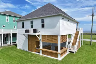 2301 Trinidad Dr, Crystal Beach, TX 77650 - Photo 8