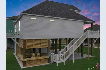 2301 Trinidad Drive, Crystal Beach, TX 77650 - Photo 10