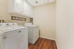 3404 Surrey St, Baytown, TX 77521 - Photo 12
