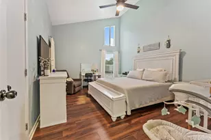 3404 Surrey St, Baytown, TX 77521 - Photo 8