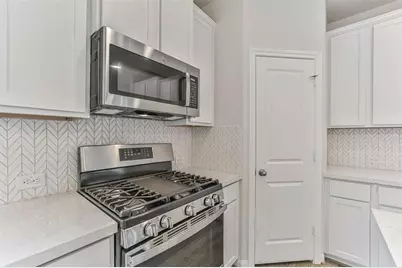 704 Ocean Palms Drive, Katy, TX 77493 - Photo 10