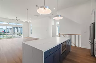 8703 Cosenza Ln, Houston, TX 77055 - Photo 14