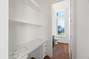 8703 Cosenza Ln, Houston, TX 77055 - Photo 22