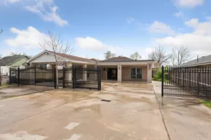 14022 Greenville St, Houston, TX 77015 - Photo 1