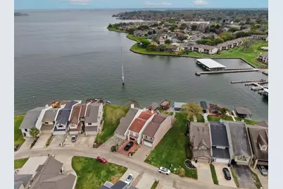 225 Capetown, Conroe, TX 77356 - Photo 42