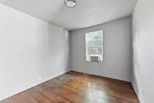 [Address not provided], Baytown, TX 77520 - Photo 12