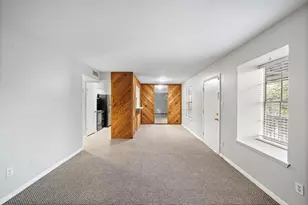 9009 Gaylord St, Houston, TX 77024 - Photo 8