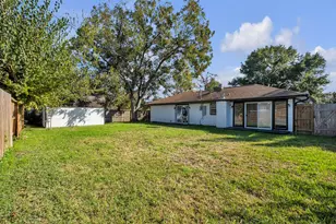 5502 Hewitt Dr Dr, Houston, TX 77092 - Photo 32