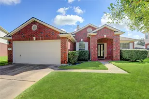 5503 Gatesprings Ln, Sugar Land, TX 77479 - Photo 2