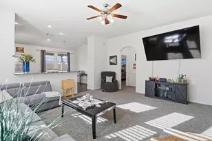 211 White Wing Ln, Sealy, TX 77474 - Photo 6
