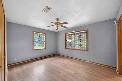 8428 Swiftwater Lane, Houston, TX 77075 - Photo 18