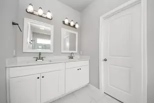 638 Stovall Dr, Palacios, TX 77465 - Photo 32