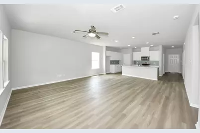 638 Stovall Drive, Palacios, TX 77465 - Photo 6