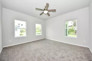638 Stovall Dr, Palacios, TX 77465 - Photo 24