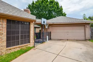 1631 Berkoff Dr, Sugar Land, TX 77479 - Photo 28