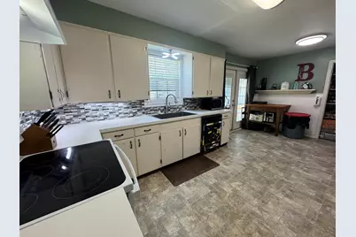 608 Avenue K, El Campo, TX 77437 - Photo 10