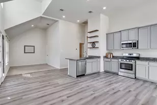 257 N Lynx Trail, Montgomery, TX 77316 - Photo 8