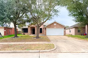 2243 Rocky Hollow Ln, Katy, TX 77450 - Photo 2