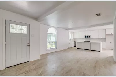 494 Brandon Road, Conroe, TX 77302 - Photo 2