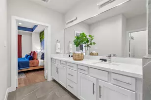 2110 Stuart St, Houston, TX 77004 - Photo 16