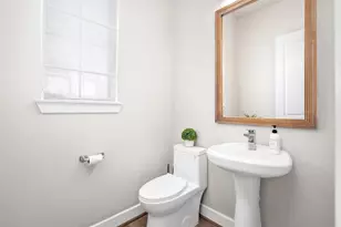 2110 Stuart St, Houston, TX 77004 - Photo 22
