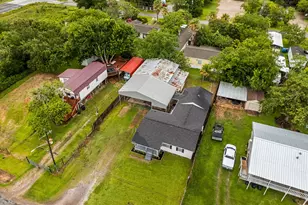 221 11th St, Dickinson, TX 77539 - Photo 24