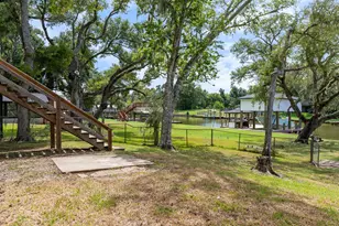 147 Private Rd 652, Sargent, TX 77414 - Photo 30