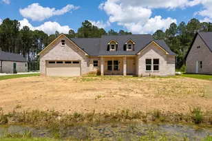 3033 Coast Dr, Dayton, TX 77535 - Photo 1