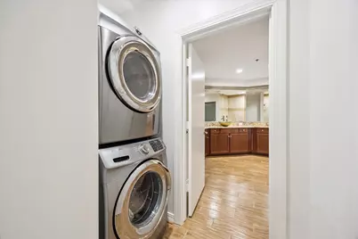 917 Main Street #1005, Houston, TX 77002 - Photo 8