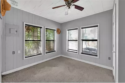 720 Yupon Street, Baytown, TX 77520 - Photo 8