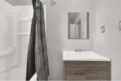 720 Yupon Street, Baytown, TX 77520 - Photo 10