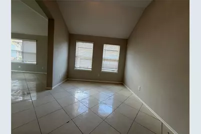 4211 Buras Pass Lane, Houston, TX 77045 - Photo 4