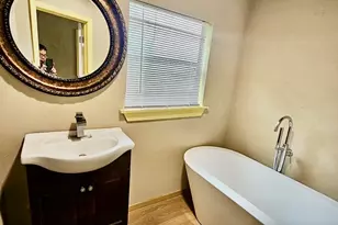 3026 Airport Blvd, Houston, TX 77051 - Photo 4