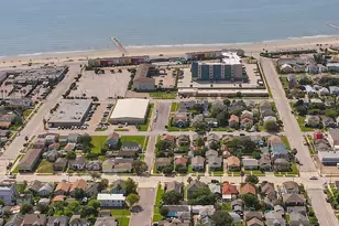 4006 Ave R 1/2 Rear, Galveston, TX 77550 - Photo 14