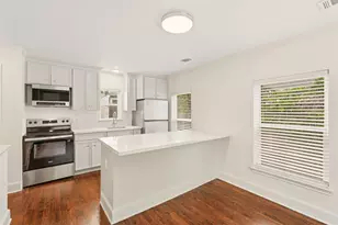 612 1/2 W Alabama St, Houston, TX 77006 - Photo 6