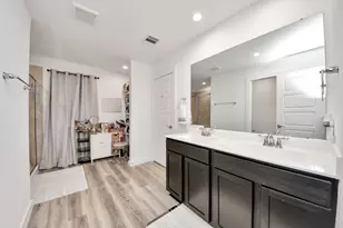 12319 Brandenburg Gate Dr, Houston, TX 77047 - Photo 20