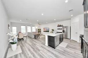 12319 Brandenburg Gate Dr, Houston, TX 77047 - Photo 6
