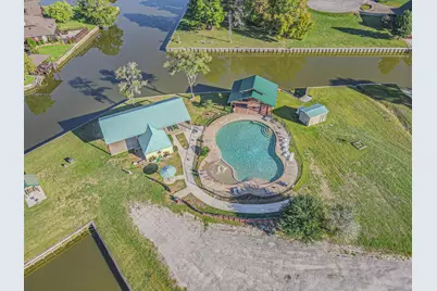 58 Lakecrest Lane, Huntsville, TX 77340 - Photo 10