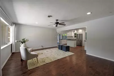 515 Azaleadell Drive, Houston, TX 77018 - Photo 8