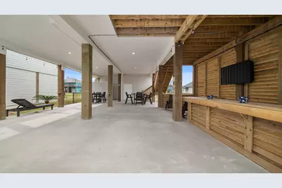 991 Seadrift Drive, Port Bolivar, TX 77650 - Photo 4
