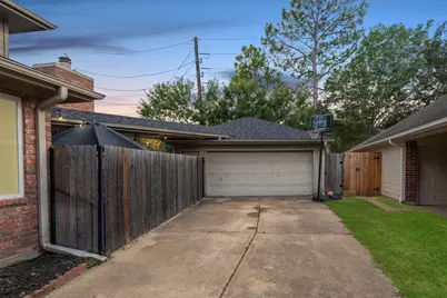 1002 Fairgate Drive, Houston, TX 77094 - Photo 42
