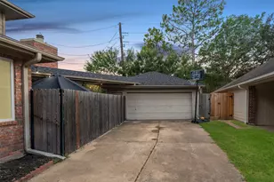1002 Fairgate Dr, Houston, TX 77094 - Photo 42