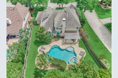 30 Rowan Tree Place, The Woodlands, TX 77384 - Photo 2