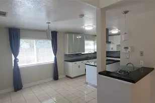 11302 Meadow Lake Dr, Houston, TX 77077 - Photo 10