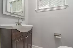 5003 Denoron Dr, Houston, TX 77048 - Photo 22