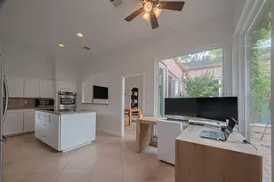 11914 Ashmead Dr, Houston, TX 77077 - Photo 10