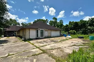 1225 County Rd 878B, Sweeny, TX 77480 - Photo 8