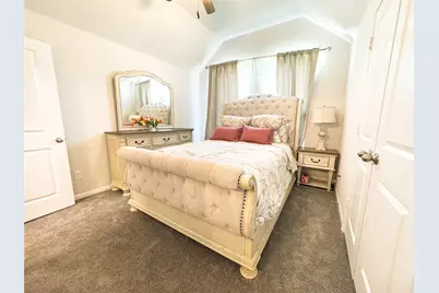 835 Sarasota Shore Dr Drive, Katy, TX 77493 - Photo 12